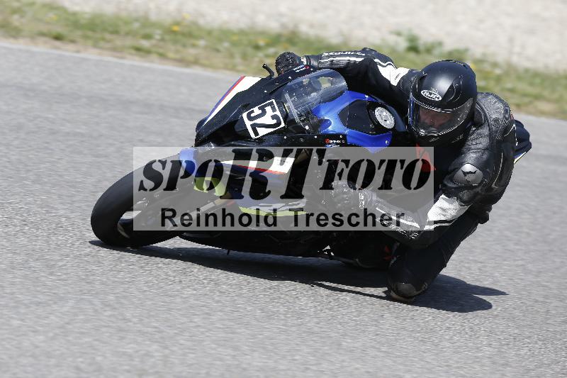 /10 20.04.2026  Pluess Moto Sport ADR/Freies Fahren/52